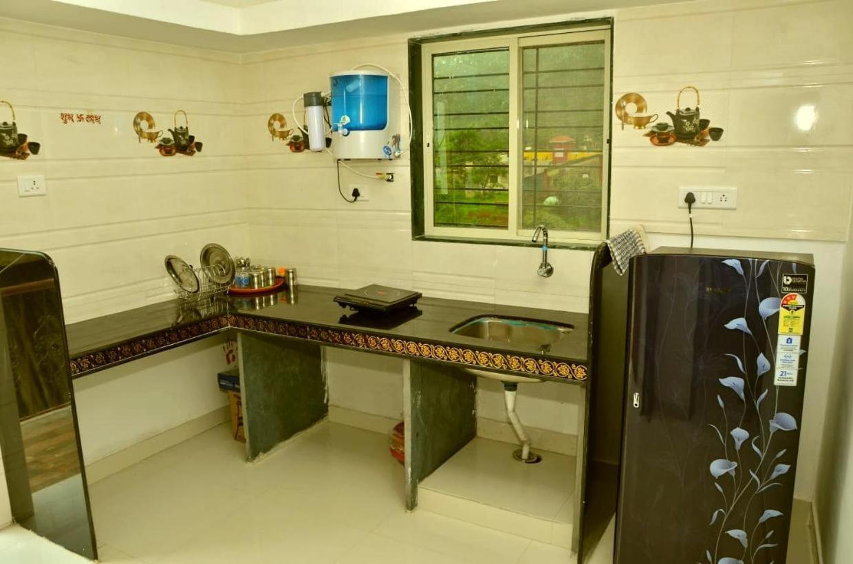 A2Zroomz Aarya Villa 4 Bhk Lonavala Esterno foto
